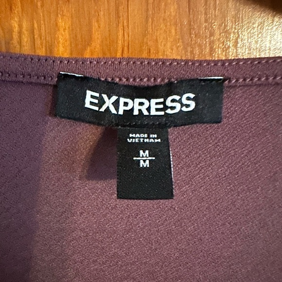 EXPRESS Mauve Purple Sweetheart Neckline Puff SLEEVE STRETCHY TEE Top Shirt - Picture 2 of 2